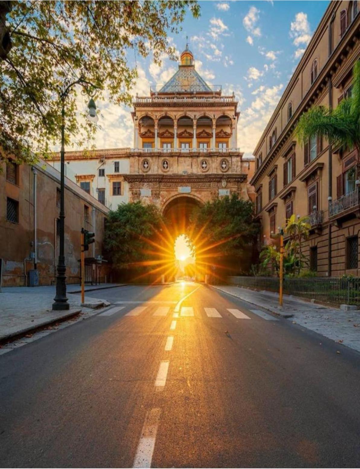 شقة Hola Cathedral House باليرمو المظهر الخارجي الصورة